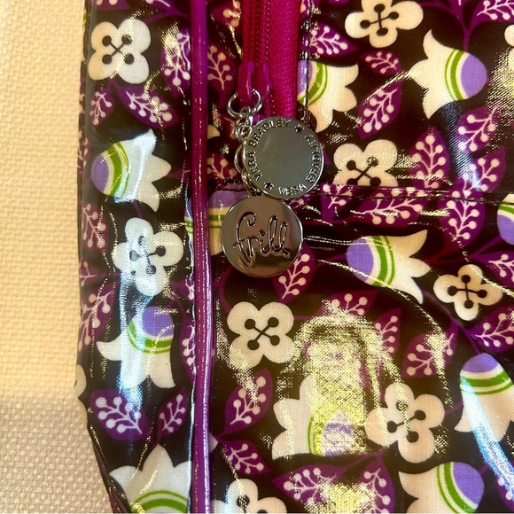 Vera Bradley Frill Vinyl Messenger Bag in Plum Petals Expandable Pockets Laptop - Picture 4 of 11